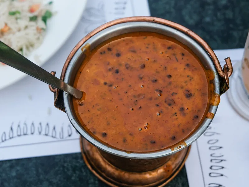Linsen-Dal mit Reis